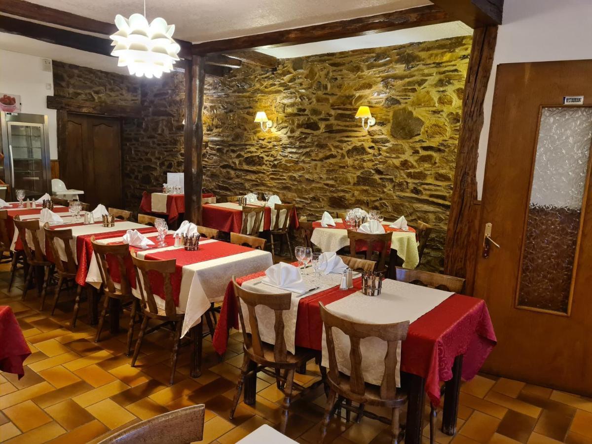 Logis Le Franco Belge 호텔 Monthermé 외부 사진